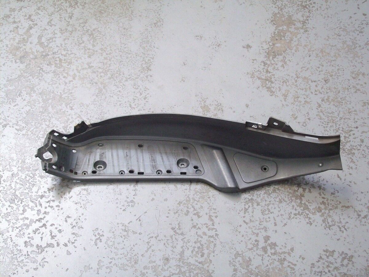 AYAK BASMA PANELİ SOL X8 XEVO GRİ