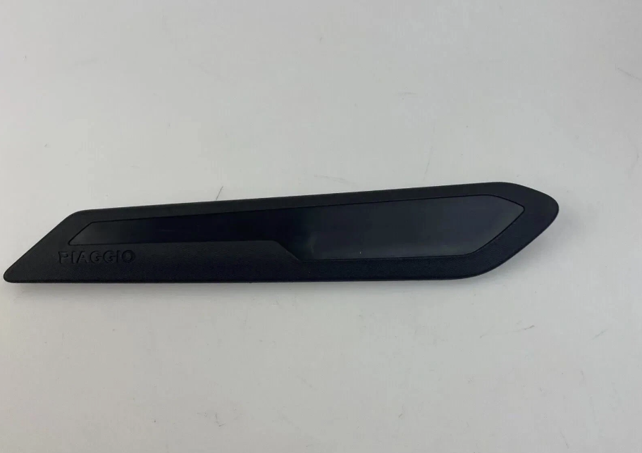 PANEL NİKELAJ YUVASI ARKA SAĞ X7 250